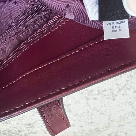 Kate Spade Kerri Tote Bag Leather Burgundy Purple Flower Charm Preppy Classic - Picture 11 of 12